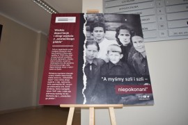 Galeria Na Złotej: "A myśmy szli i szli - niepokonani" - wystawa z Muzeum Sybiru